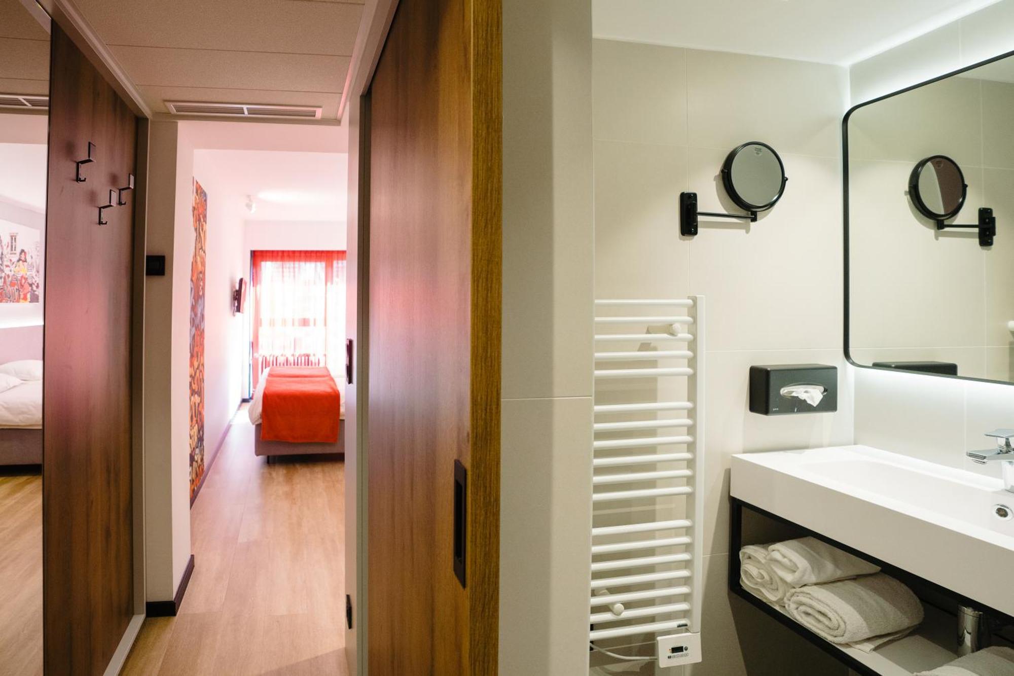 Ostend Hotel Luaran gambar
