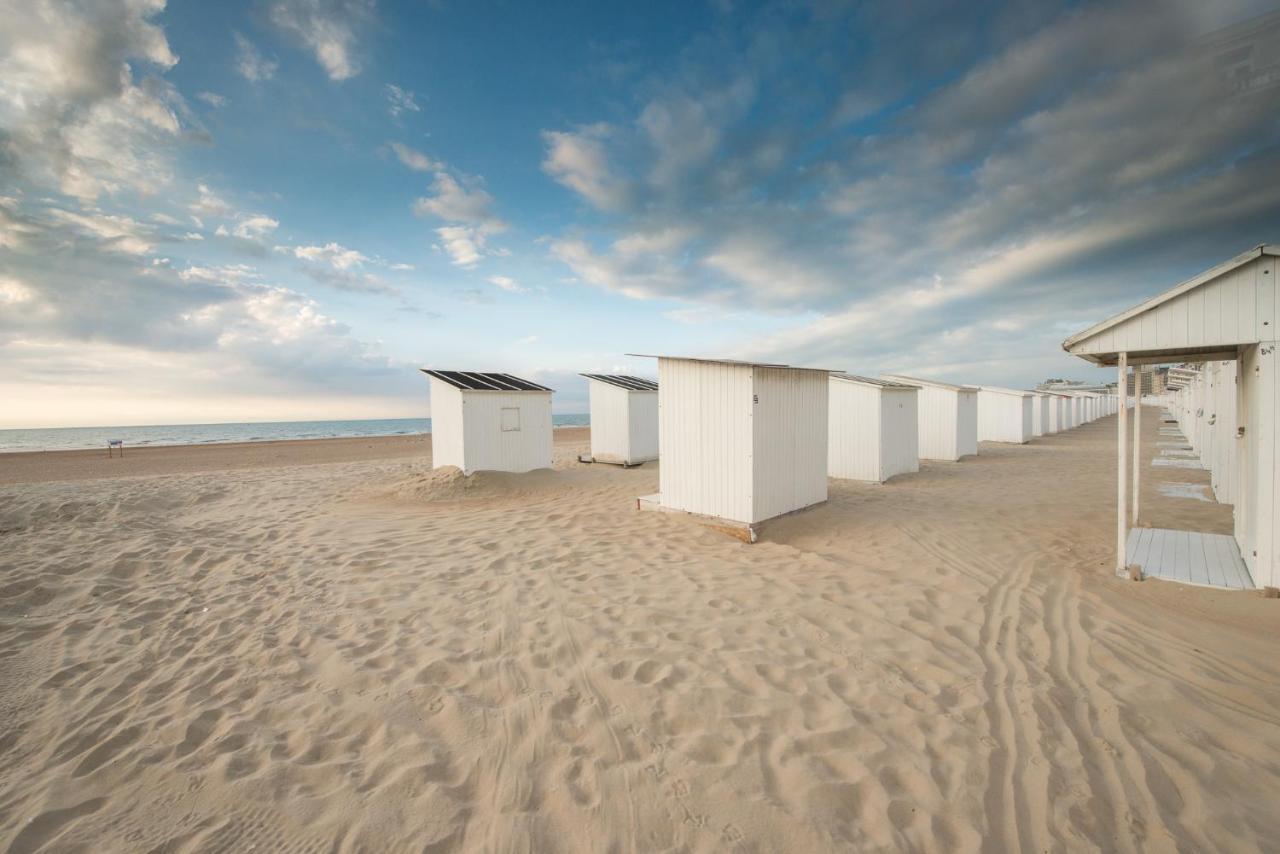 Ostend Hotel Luaran gambar