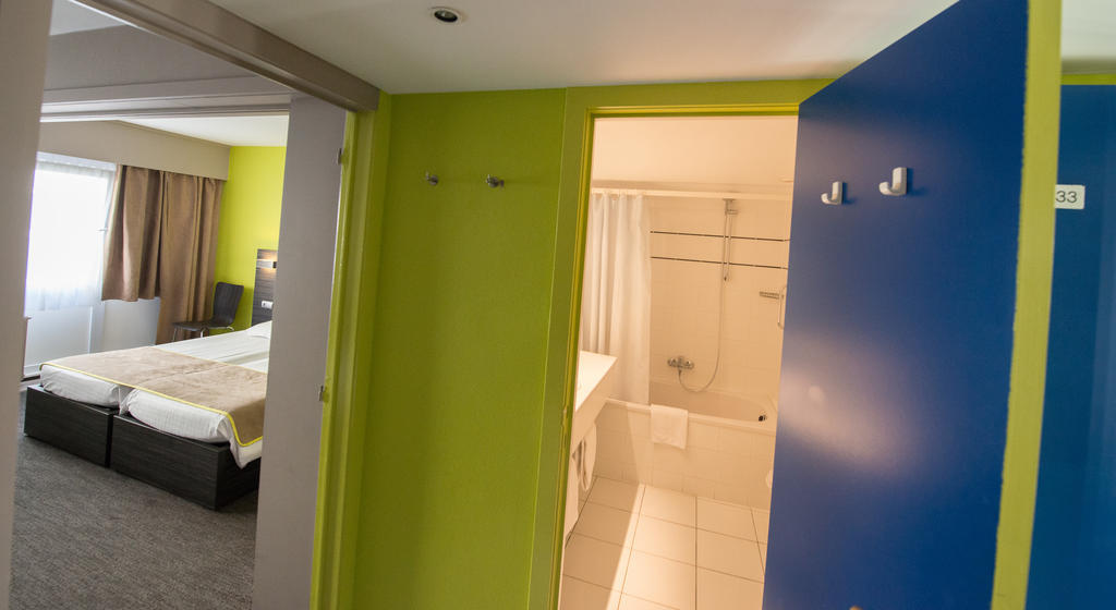 Ostend Hotel Luaran gambar